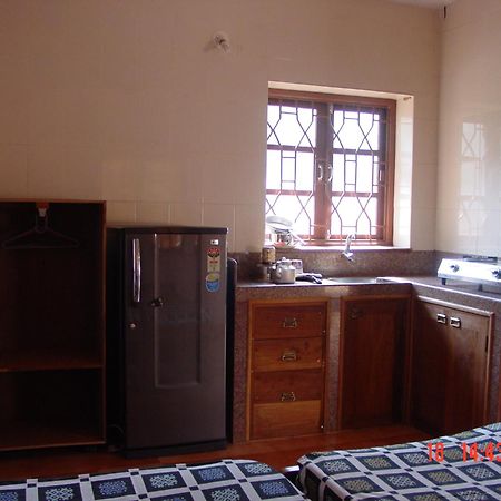 Hill View Guest House Anjuna Exterior foto